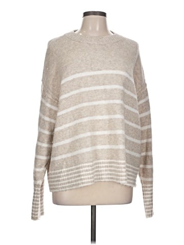 American Eagle Outfitters Pullover Sweater (view 1)