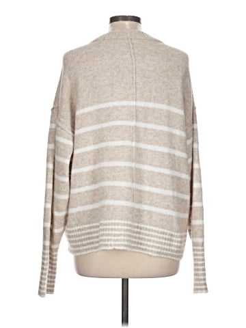 American Eagle Outfitters Pullover Sweater (view 2)