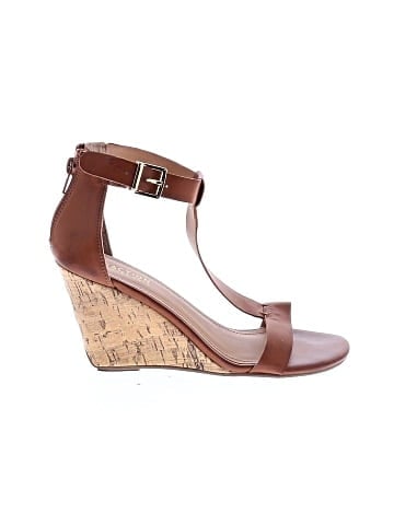 Kenneth Cole REACTION Wedges (view 1)