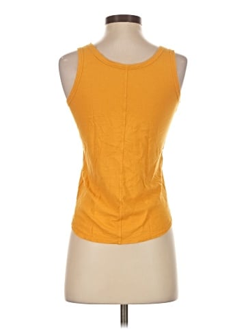 Pomandere Tank Top (view 2)