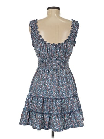 Urban Outfitters Casual Dress (view 2)