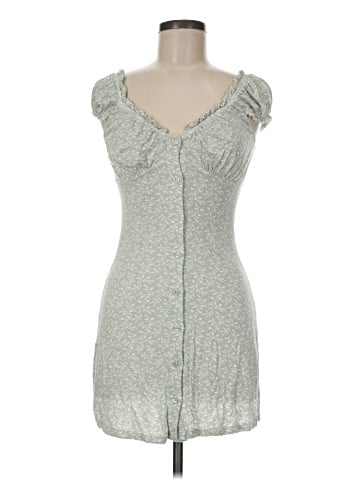 Forever 21 Casual Dress (view 1)