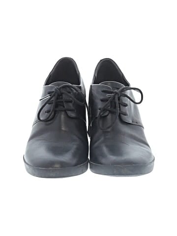 Camper Heels (view 2)