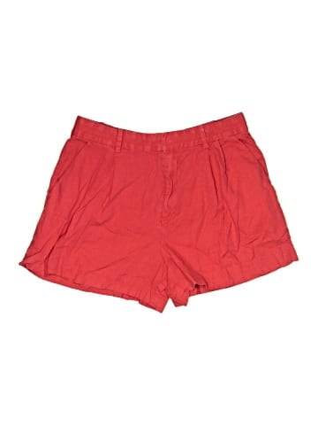 Gap Shorts (view 1)
