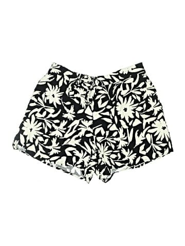 CeCe Shorts (view 1)