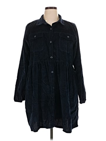 American Eagle Outfitters Casual Dress (view 1)