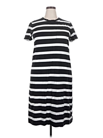 Time and Tru Casual Dress (view 1)