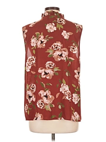 Elle Sleeveless Blouse (view 2)