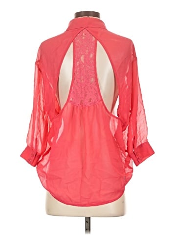 Kirra 3/4 Sleeve Blouse (view 2)