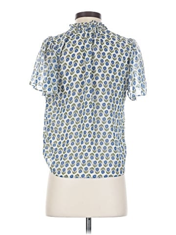 Cupcakes & Cashmere Short Sleeve Blouse (view 2)