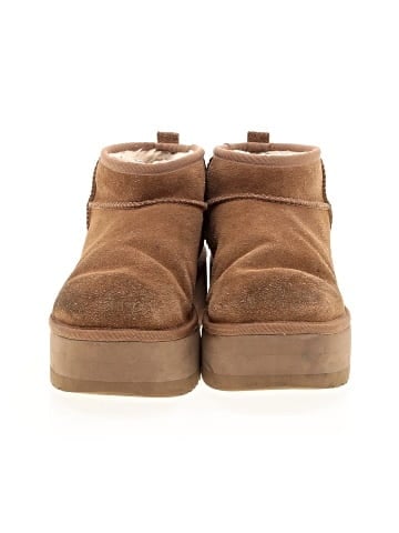 Ugg Ankle Boots (view 2)