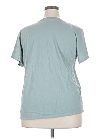 Torrid Short Sleeve T-Shirt (view 2)