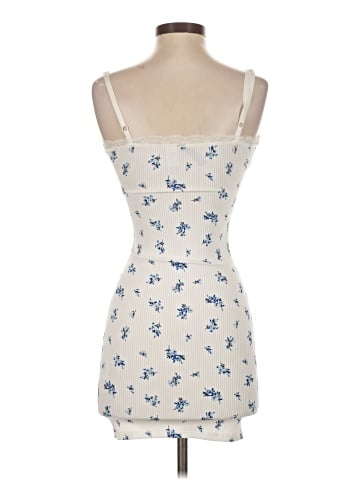 Divided by H&M Casual Dress (view 2)