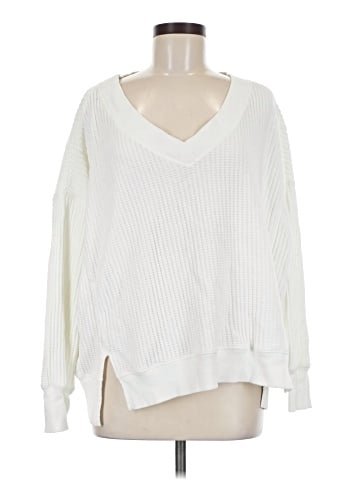 American Eagle Outfitters Pullover Sweater (view 1)