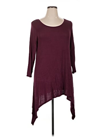 Meri Skye 3/4 Sleeve T-Shirt (view 1)