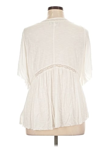 American Eagle Outfitters 3/4 Sleeve Blouse (view 2)