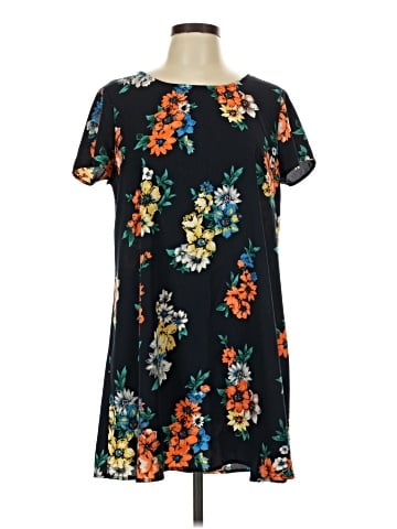 Soprano Casual Dress (view 1)