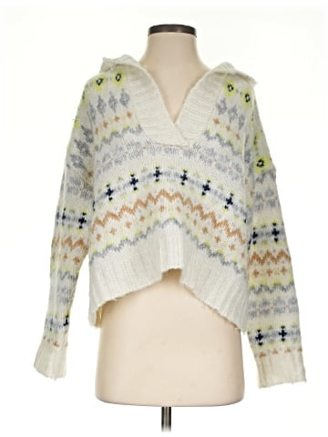 American Eagle Outfitters Pullover Sweater (view 1)