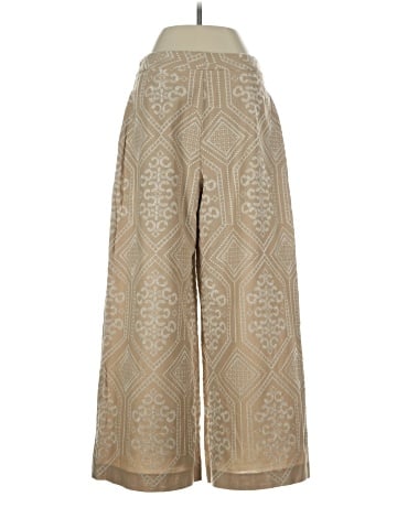 Zara Khakis (view 2)