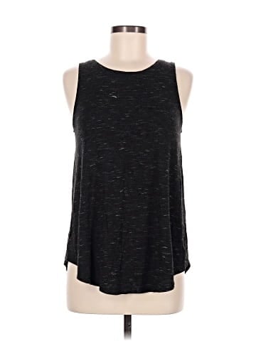 Old Navy Sleeveless T-Shirt (view 1)