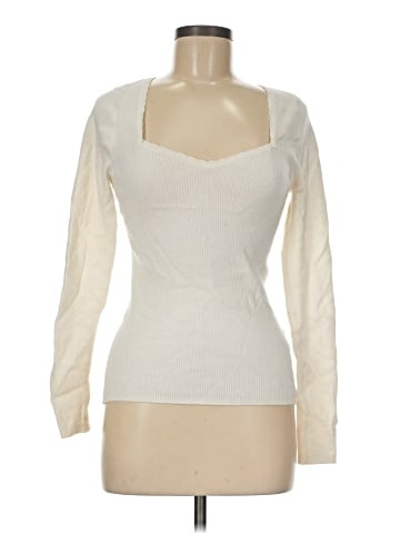 Old Navy Long Sleeve T-Shirt (view 1)