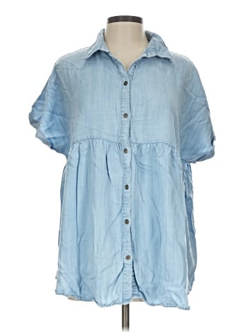Easel Short Sleeve Button-Down Shirt (view 1)
