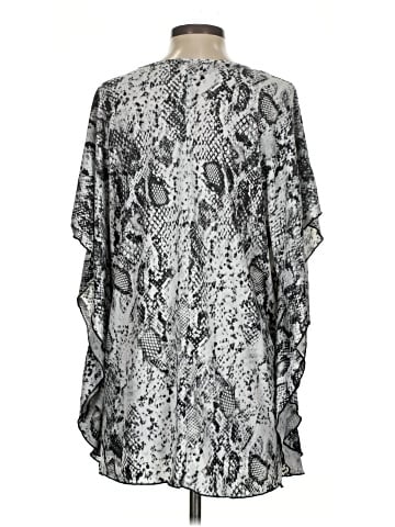 Jordan Taylor 3/4 Sleeve T-Shirt (view 2)