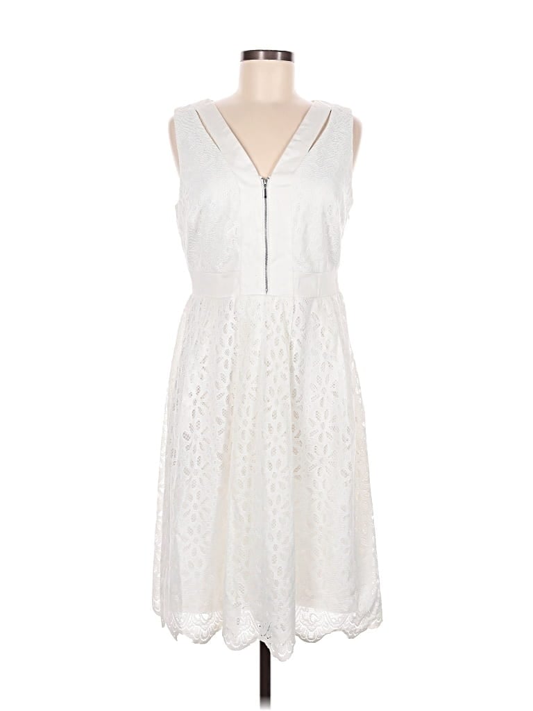 Pre-owned Sangria Casual Dress In White