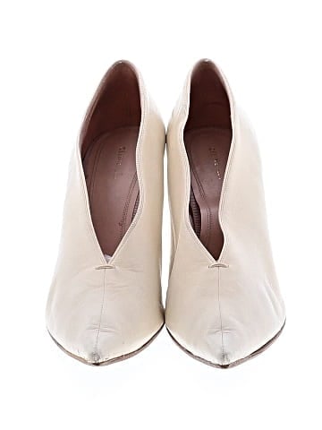Céline Heels (view 2)