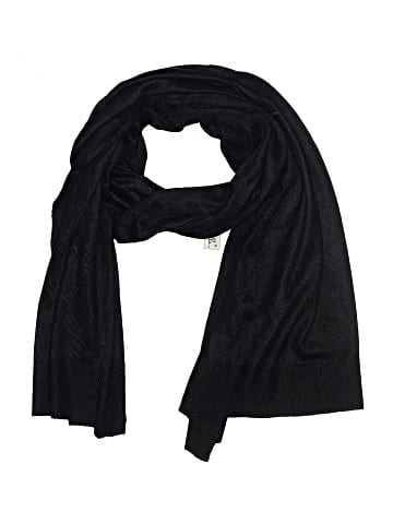 Simply Noelle Scarf (view 1)