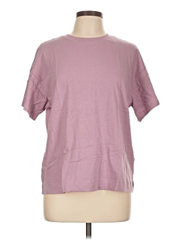 Old Navy Short Sleeve T-Shirt (view 1)