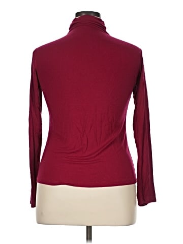 Cupio Turtleneck Sweater (view 2)