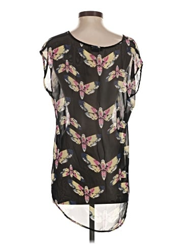 Teenage Runaway Short Sleeve Blouse (view 2)