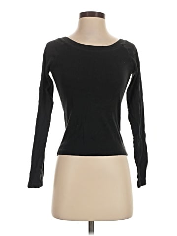 Brandy Melville Long Sleeve T-Shirt (view 1)