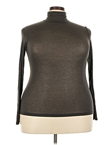 Uniqlo Long Sleeve Turtleneck (view 1)