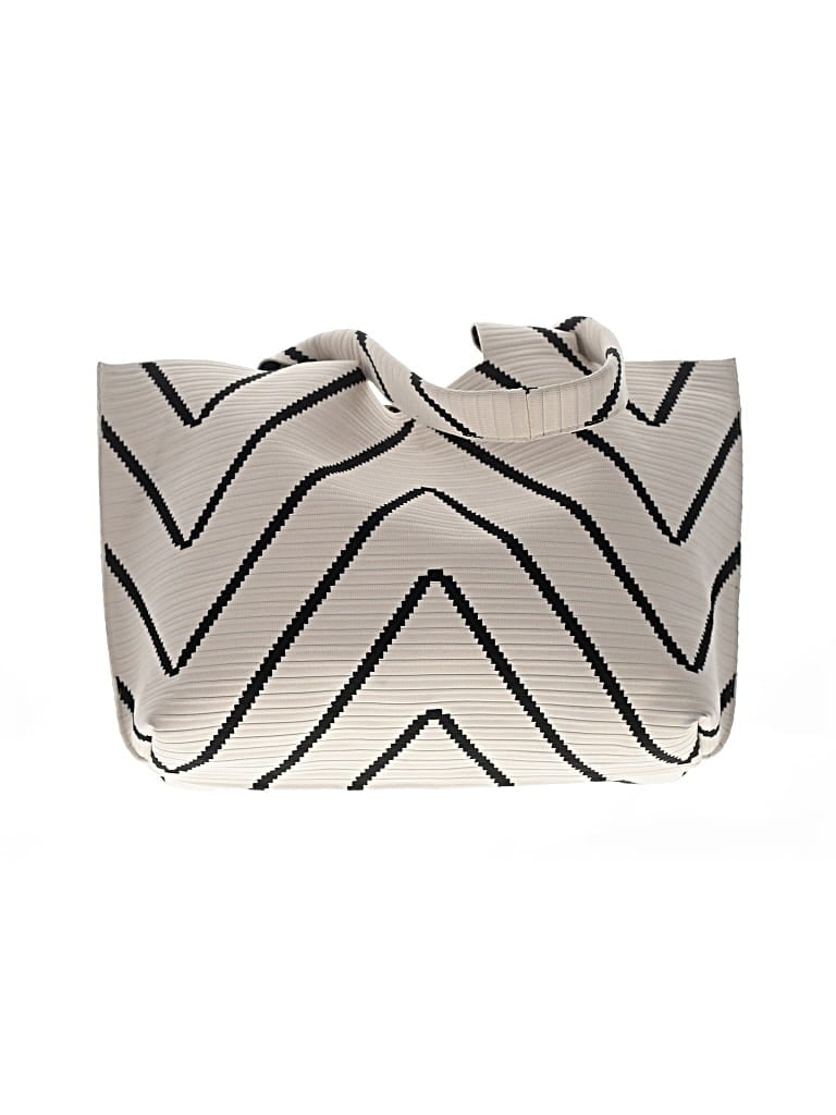 Pre-owned Bcbgmaxazria Tote Bag In Ivory