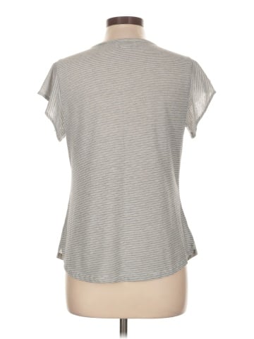 Liz Claiborne Short Sleeve T-Shirt (view 2)