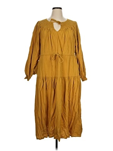 Old Navy Casual Dress (view 1)