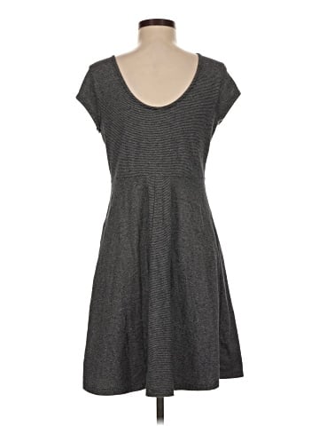 Old Navy Casual Dress (view 2)
