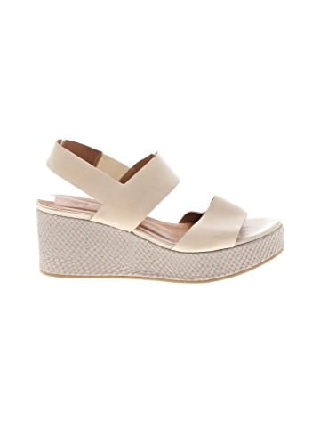 Coclico Wedges (view 1)