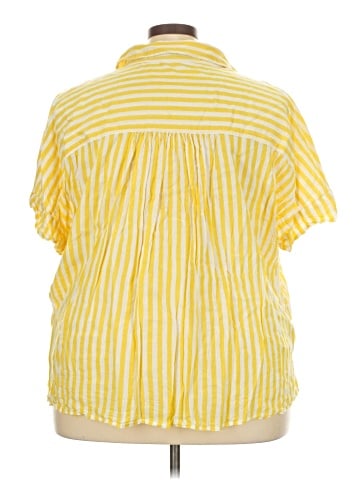 Lane Bryant Short Sleeve Blouse (view 2)