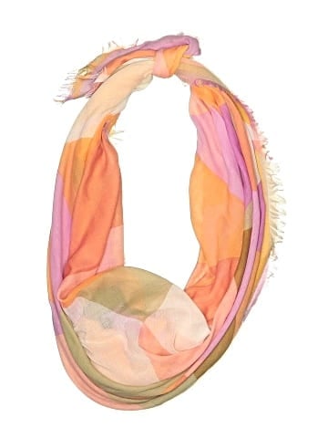 Echo Scarf (view 1)