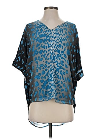 Robbi & Nikki 3/4 Sleeve Blouse (view 1)