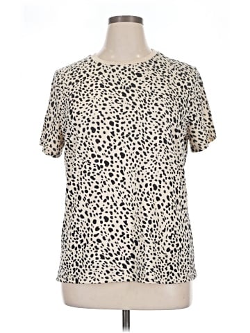 Blooming Jelly Short Sleeve T-Shirt (view 1)