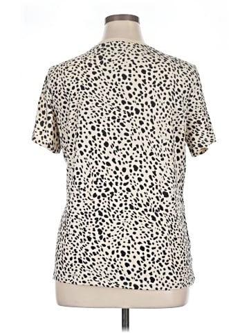 Blooming Jelly Short Sleeve T-Shirt (view 2)