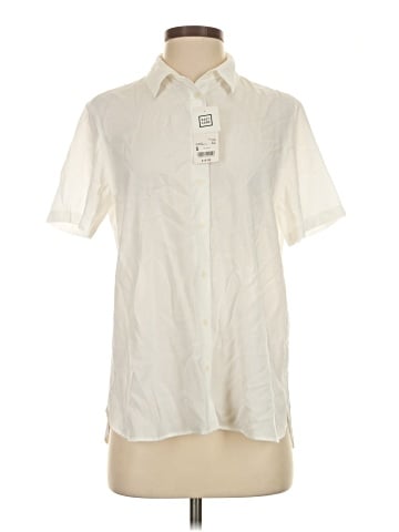 Uniqlo Short Sleeve Button-Down Shirt (view 1)