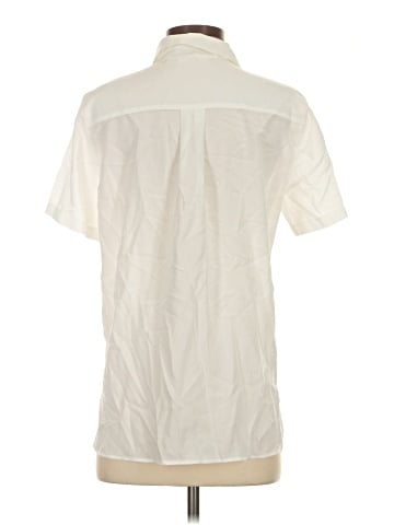 Uniqlo Short Sleeve Button-Down Shirt (view 2)