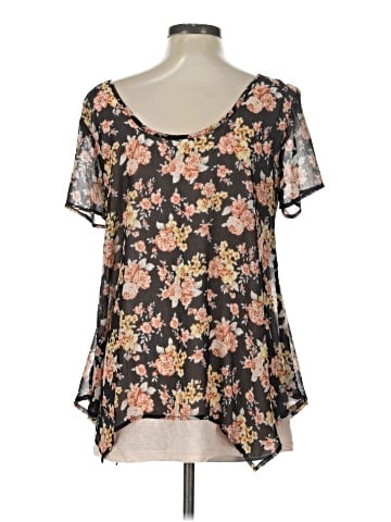 WallpapHER Short Sleeve Blouse (view 2)