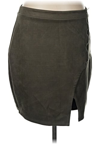 Charlotte Russe Casual Skirt (view 1)