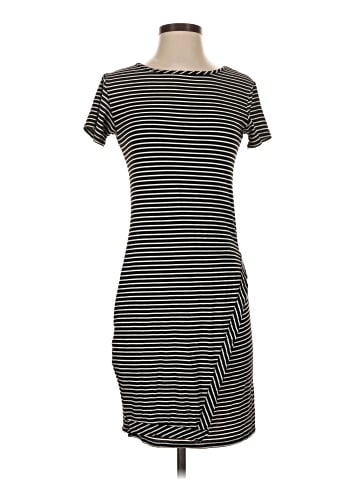 Loveappella Casual Dress (view 1)